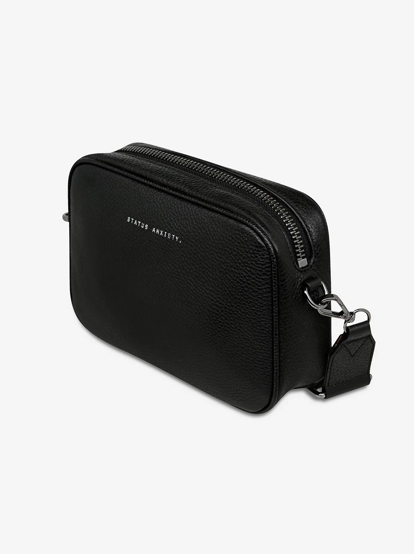 STATUS ANXIETY PLUNDER BAG WITH DUAL STRAP (Black)