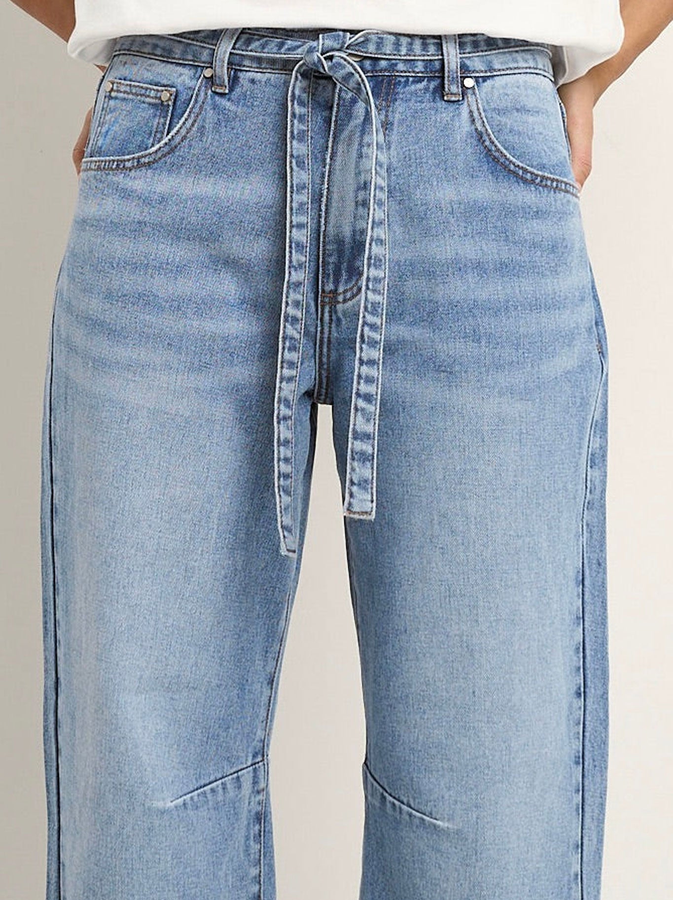 Stories Be Told Campus Tie Waist Barrel Jean (Light Blue)