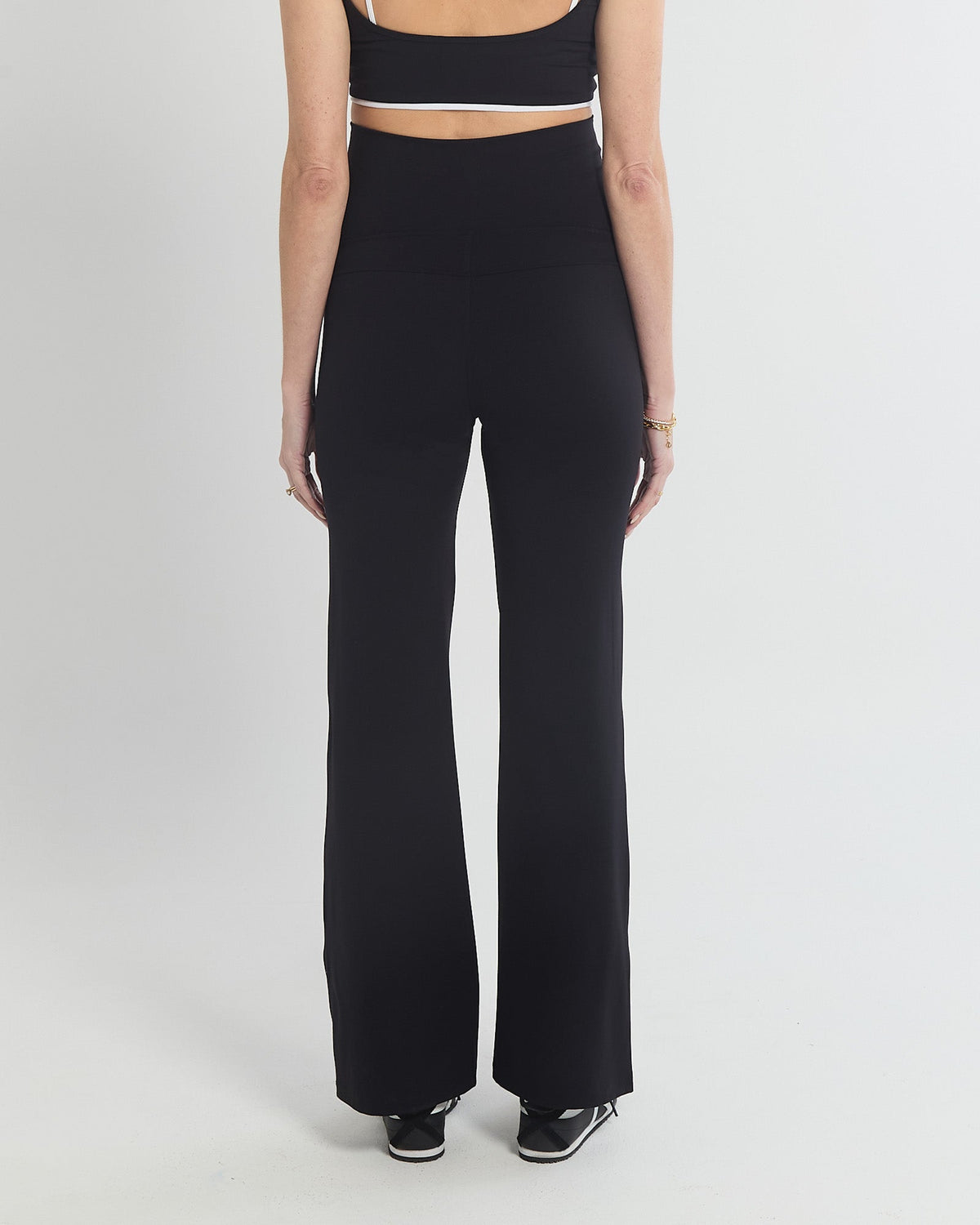 Soon Maternity Straight Flare No Line Leggings