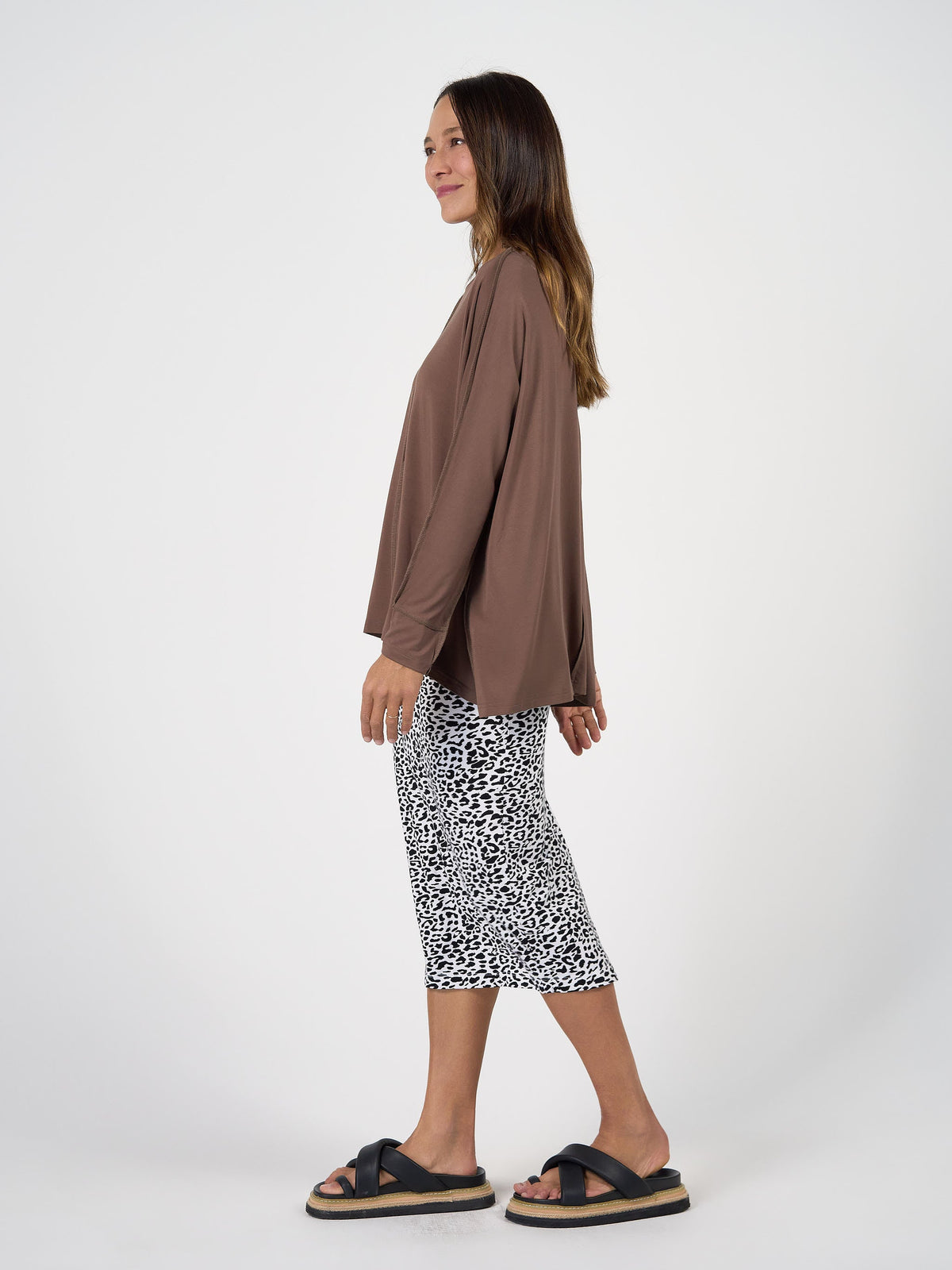 Lou Lou Stella Longsleeve Oversized Bamboo Slouch Top (Chocolate)