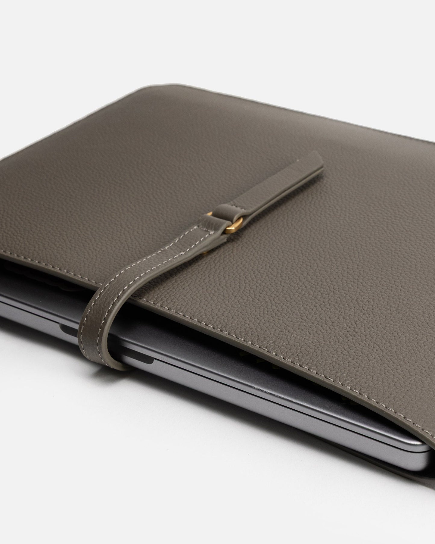 The Daily Edited Maia 14" Laptop Sleeve Slate (Grey)