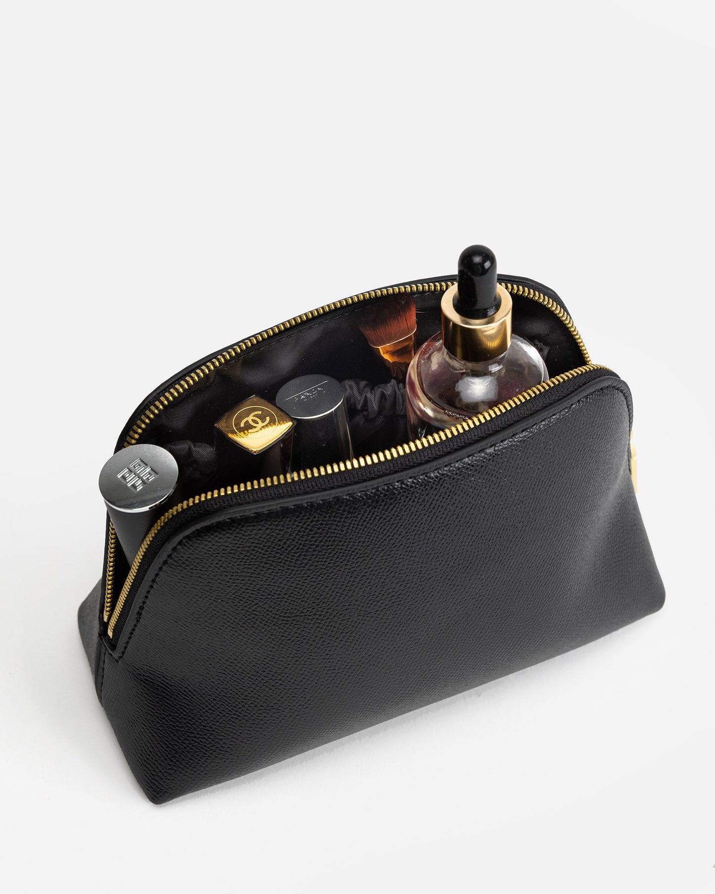 The Daily Edited Ava Small Beauty Case (Black)