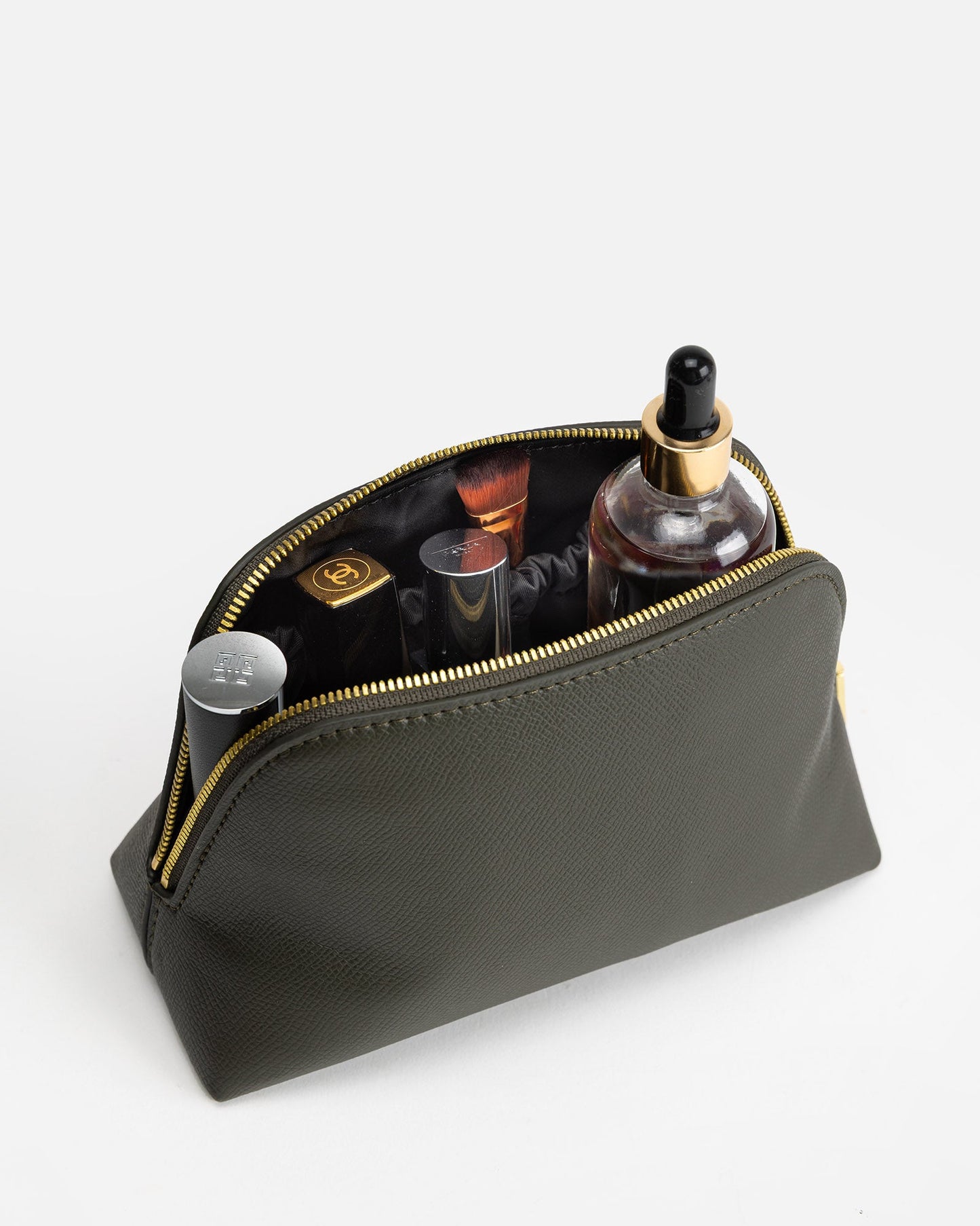 The Daily Edited Ava Small Beauty Case (Olive)