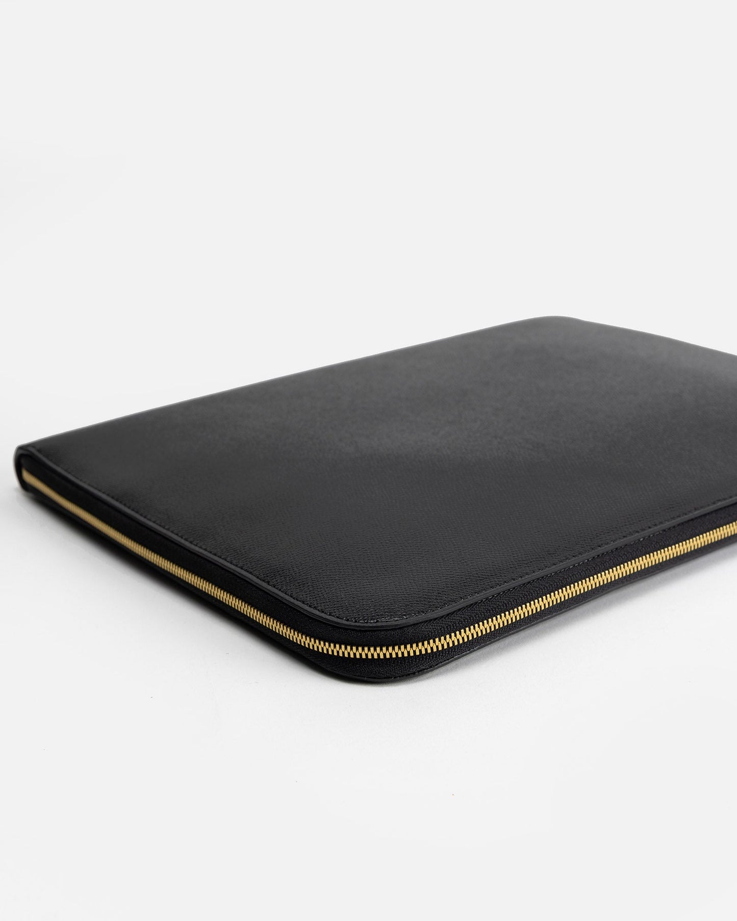 The Daily Edited Ava 14" Laptop Organiser (Black)