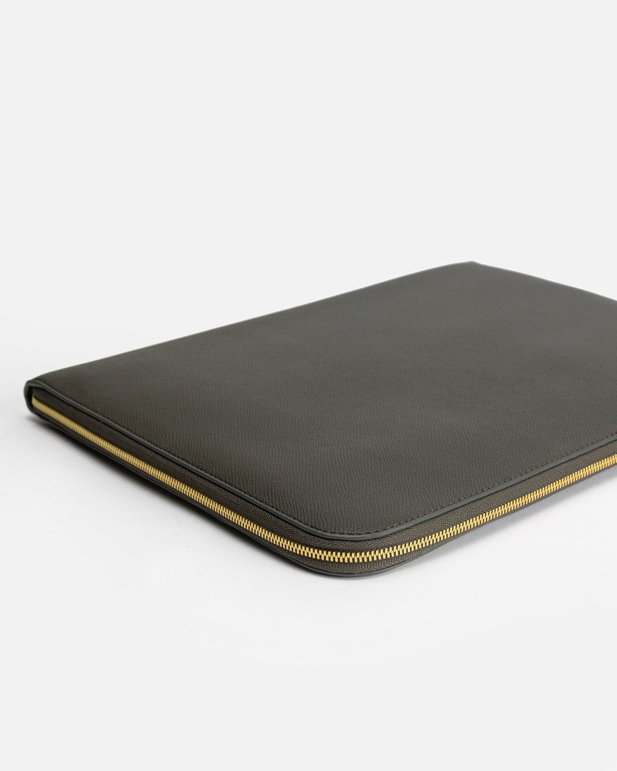 The Daily Edited Ava 14" Laptop Organiser (Olive)