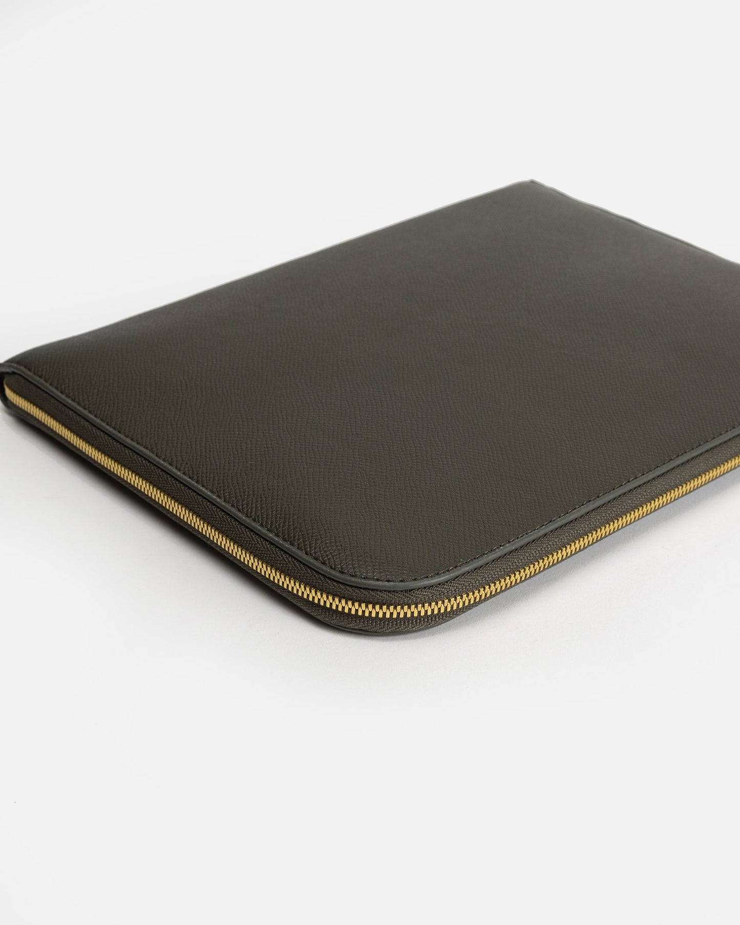 The Daily Edited Ava Ipad Organiser (Olive)