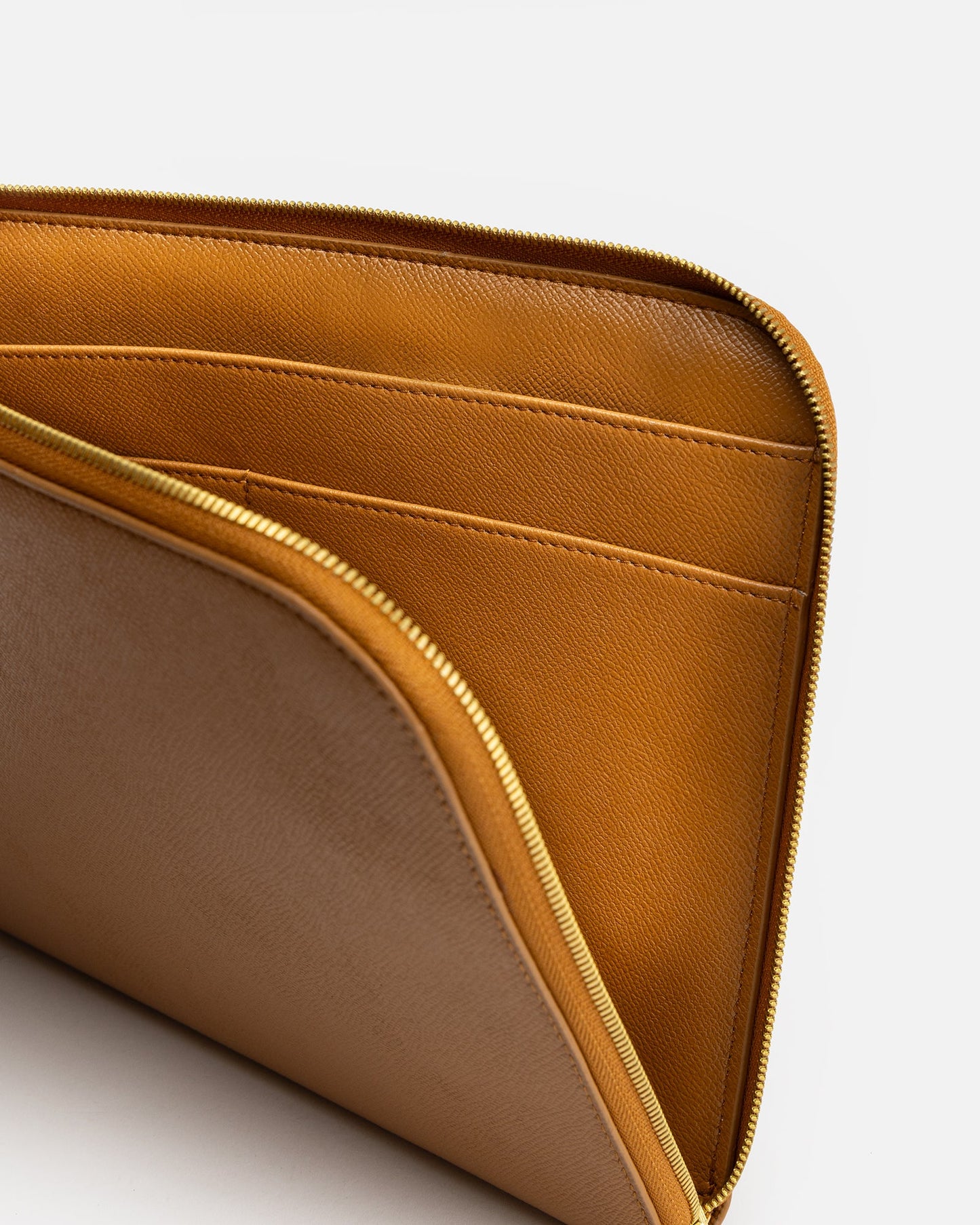 The Daily Edited Ava Ipad Organiser (Tan)