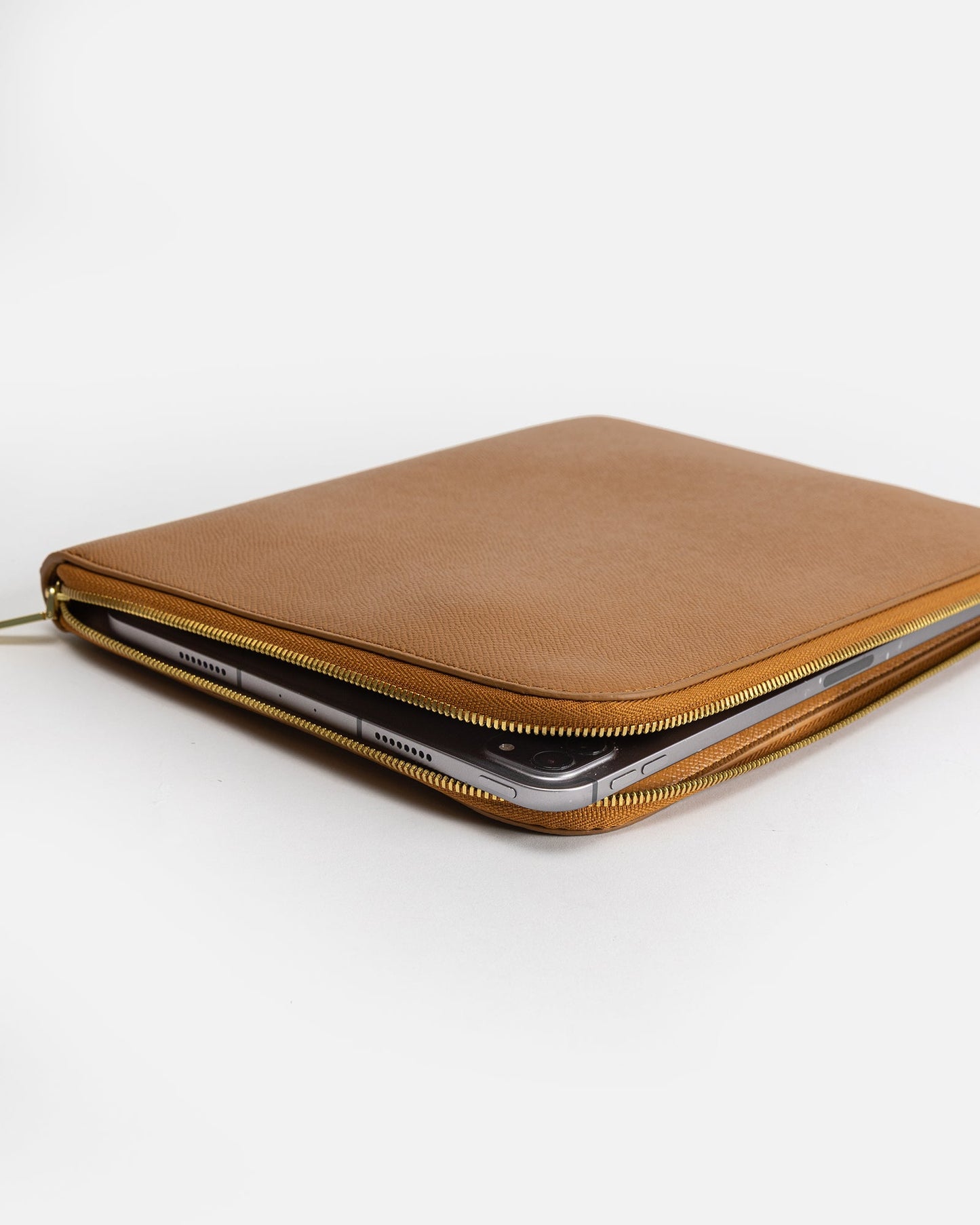 The Daily Edited Ava Ipad Organiser (Tan)