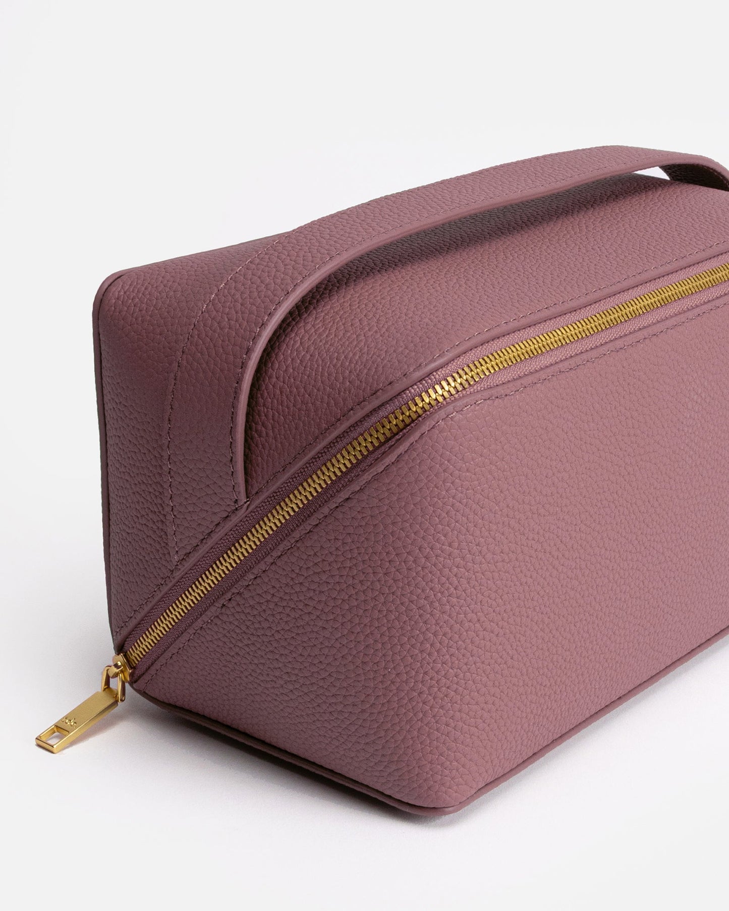 The Daily Edited Olivia Large Travel Case Musk (Mauve)