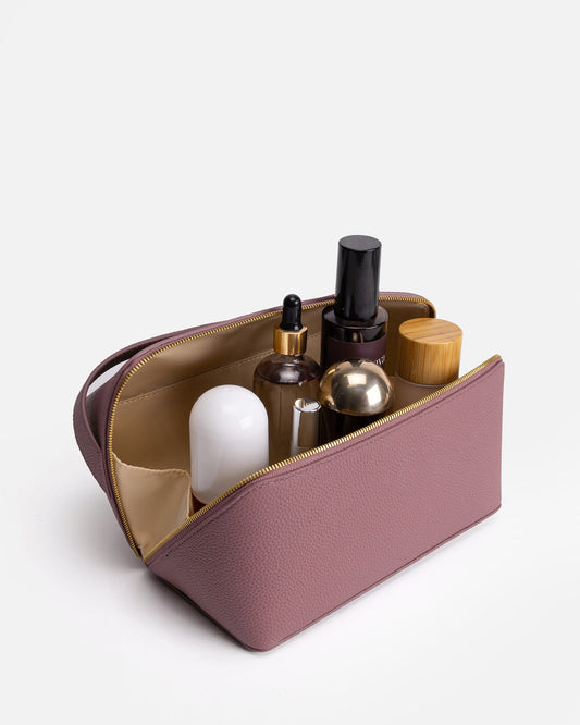 Image of Bags. Productname: The Daily Edited Olivia Large Travel Case Musk Mauve in Mauve colour by brand - The Daily Edited