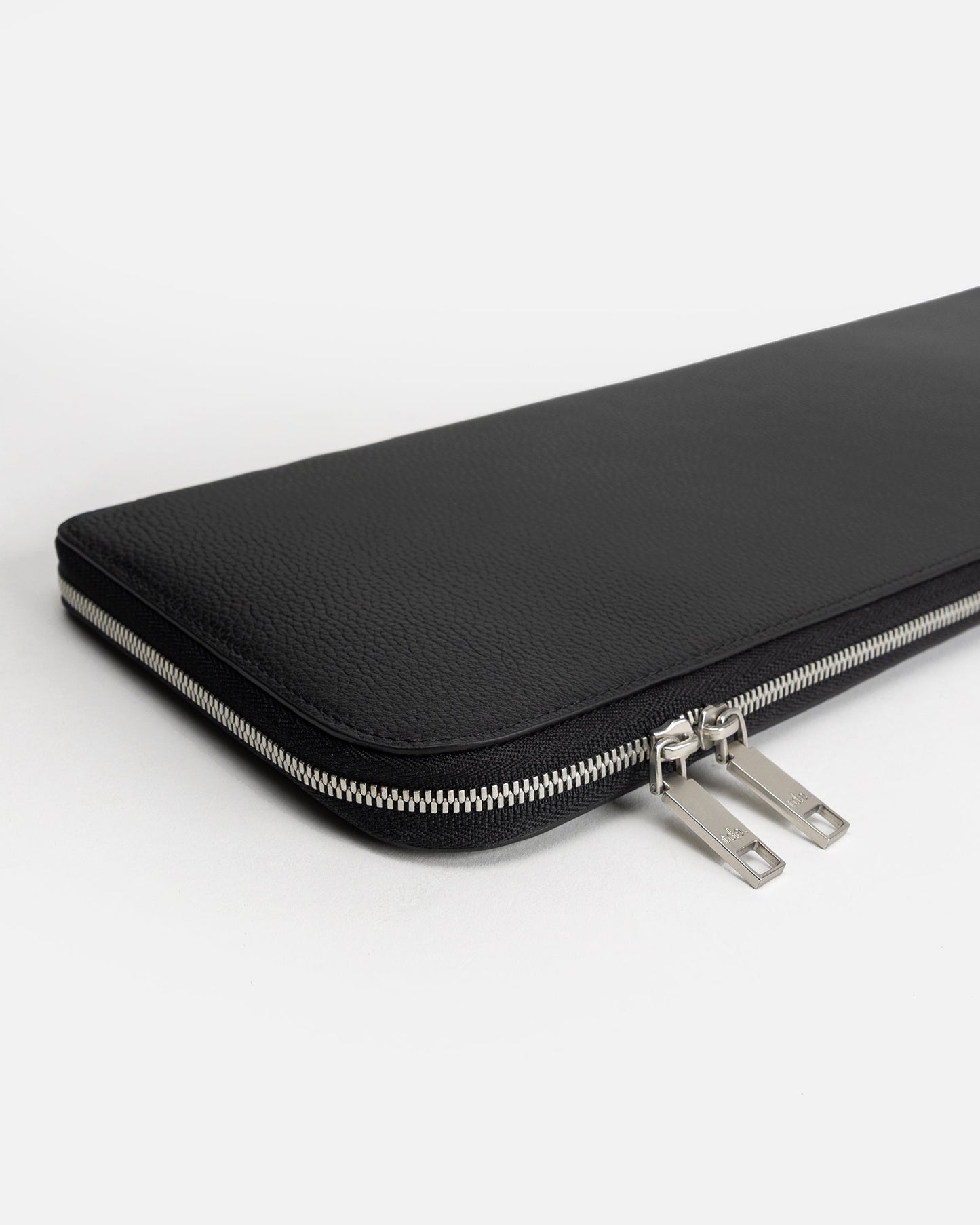 The Daily Edited Jude Accessories Organiser (Black)