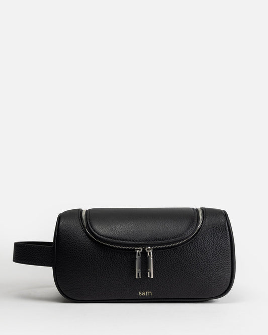 Image of Bags. Product name - Jude Travel Wetpack Black in Black colour by brand - GROUP48