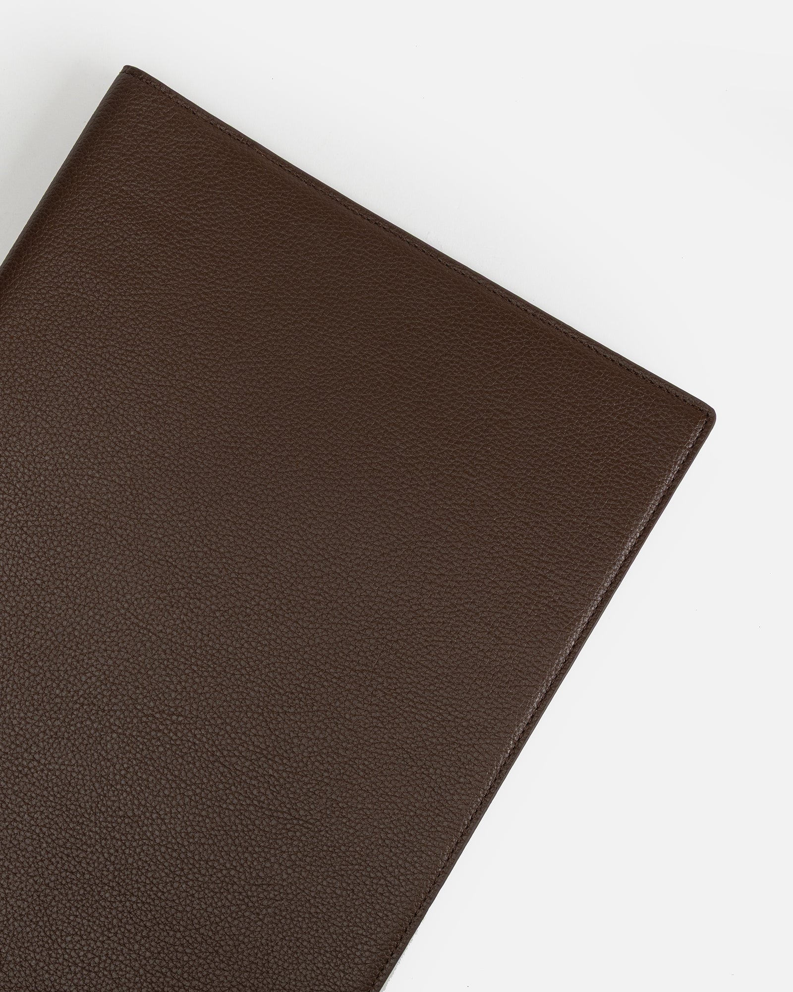 Image of Others. Productname: The Daily Edited Jude A4 Notebook Holder Chestnut in Chestnut colour by brand - The Daily Edited