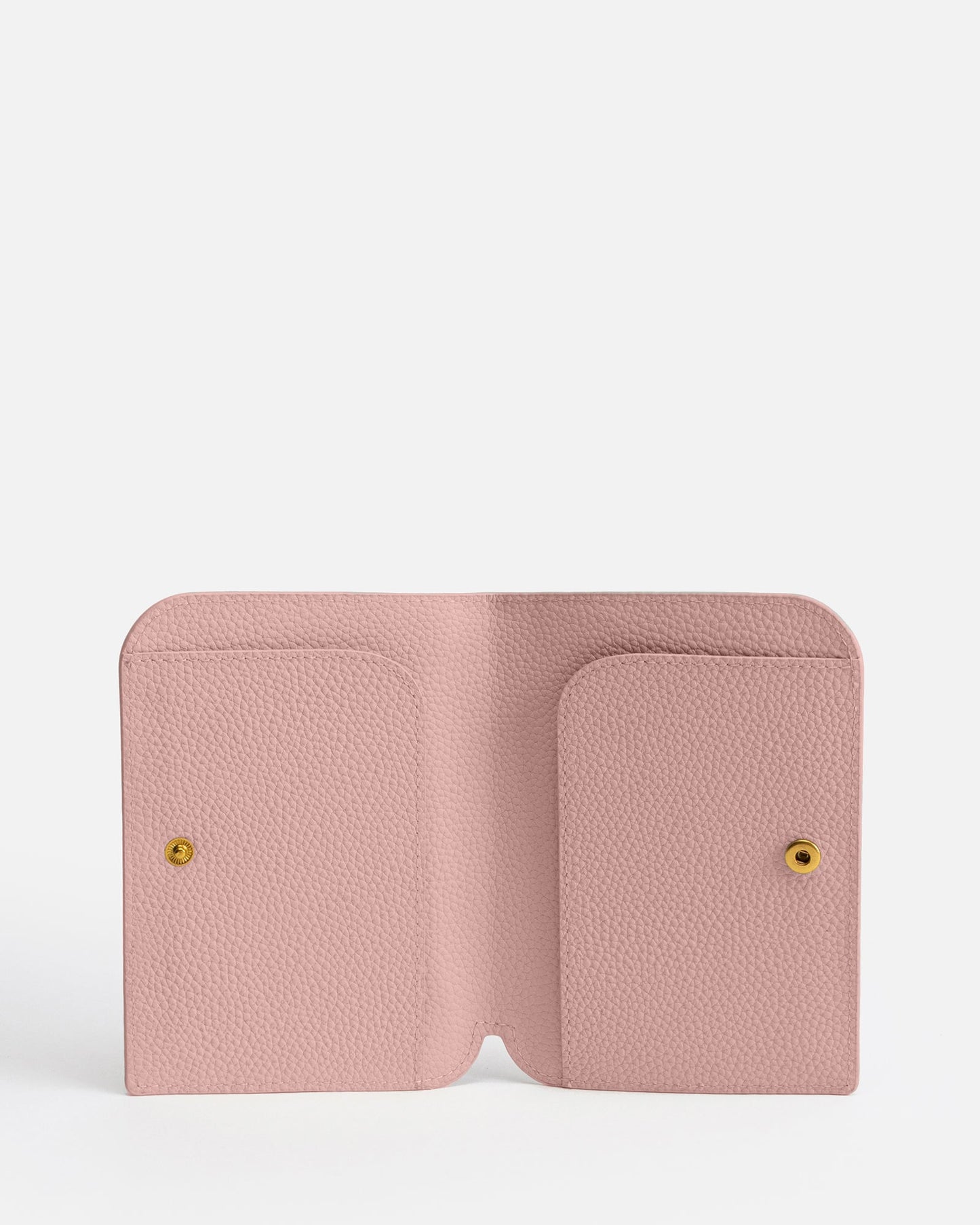 The Daily Edited Olivia Passport Holder Soft (Pink)