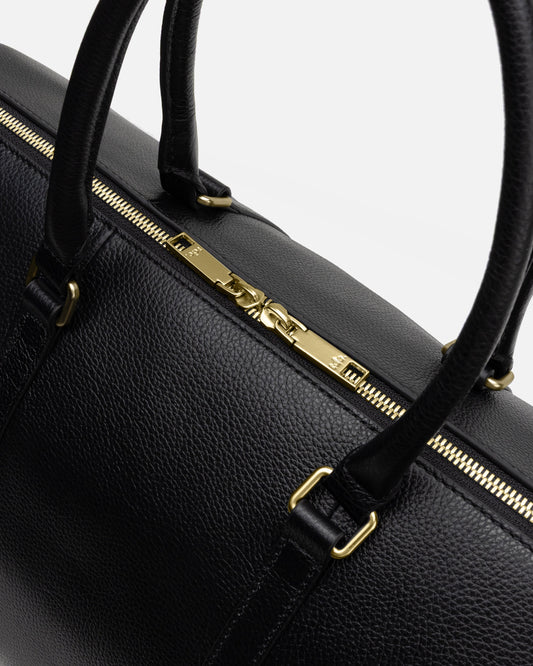 GROUP48 Jude Weekend Bag Small and Gold (Black)