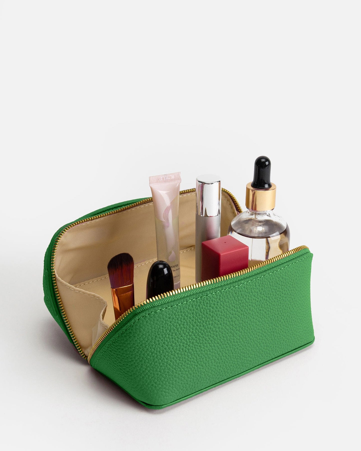 The Daily Edited Olivia Medium Travel Case (Emerald)