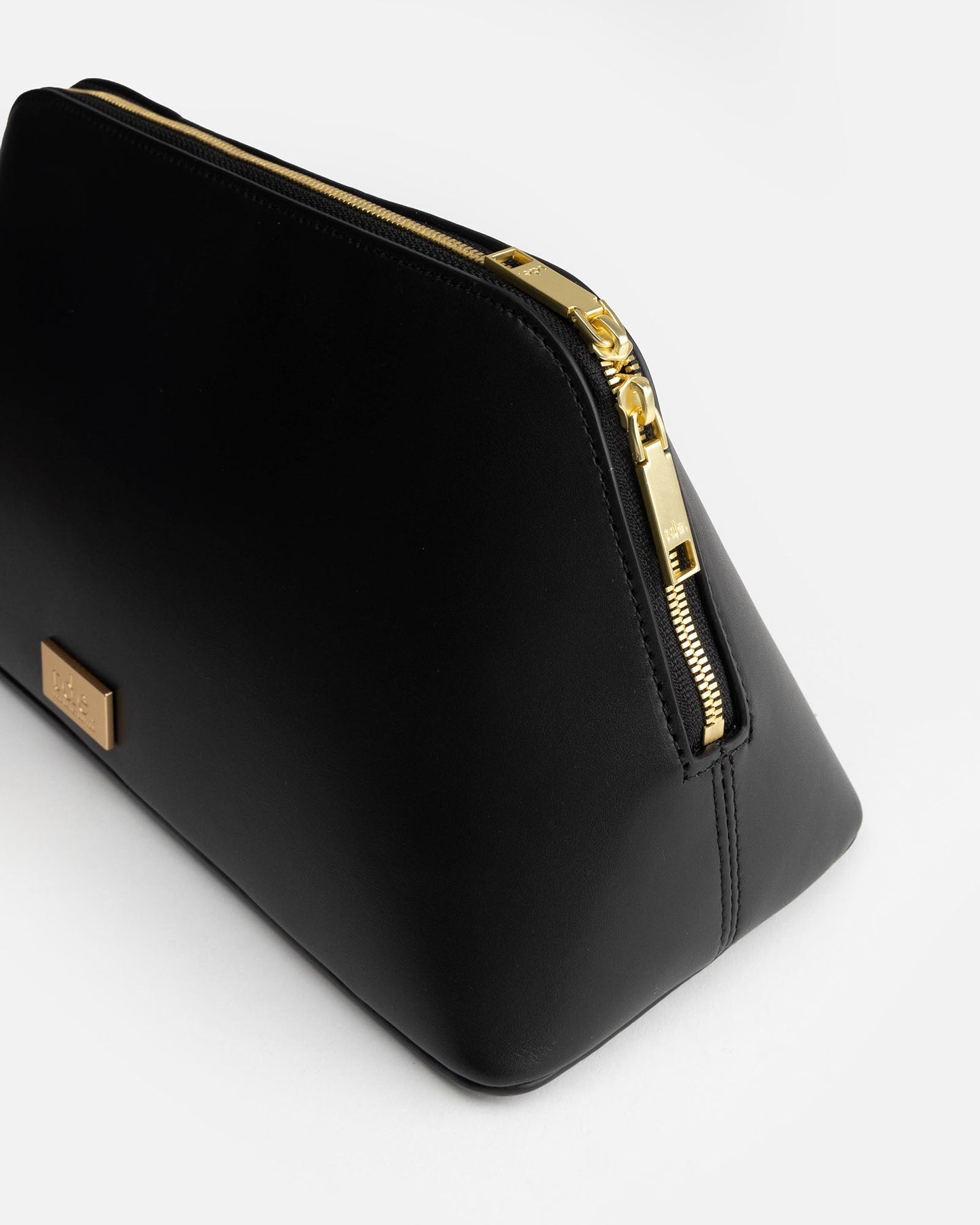 The Daily Edited Zara Large Beauty Case (Black)