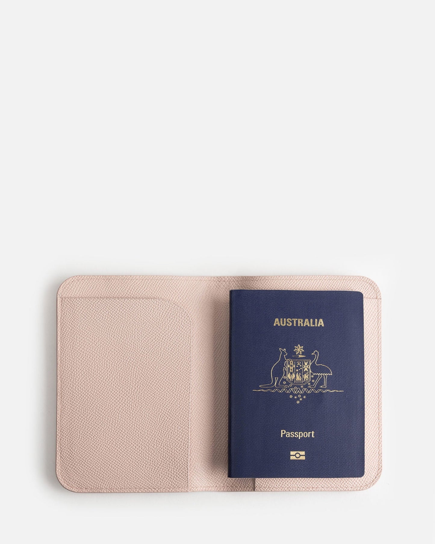 The Daily Edited Frankie Passport Wallet Light (Pink)