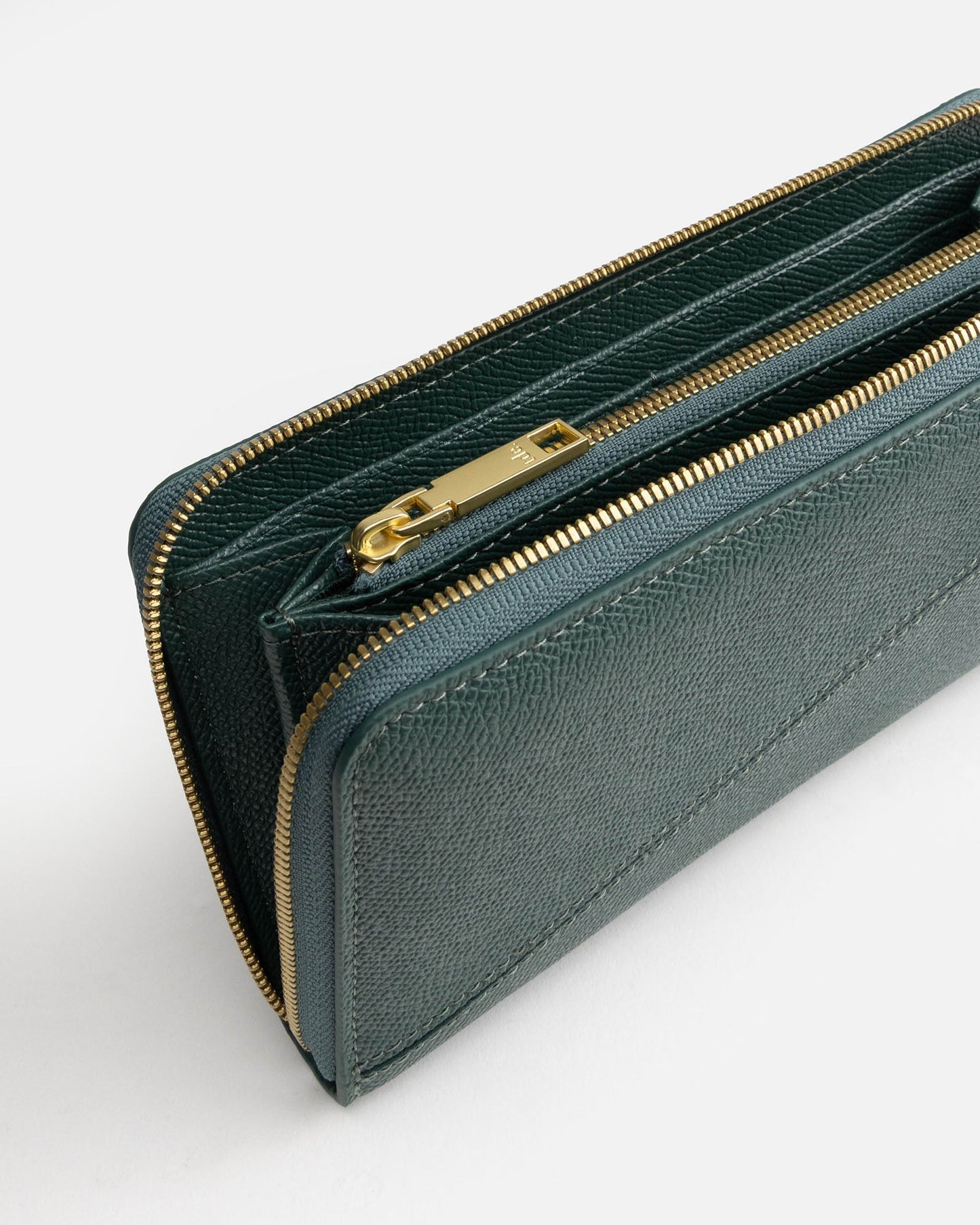 The Daily Edited Frankie Zip Wallet (Green)