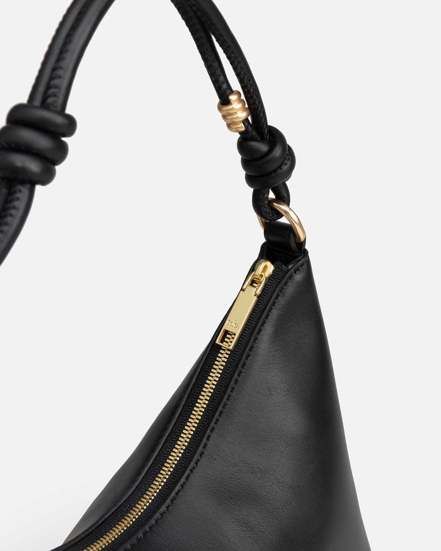 The Daily Edited Bella Shoulder Bag (Black)