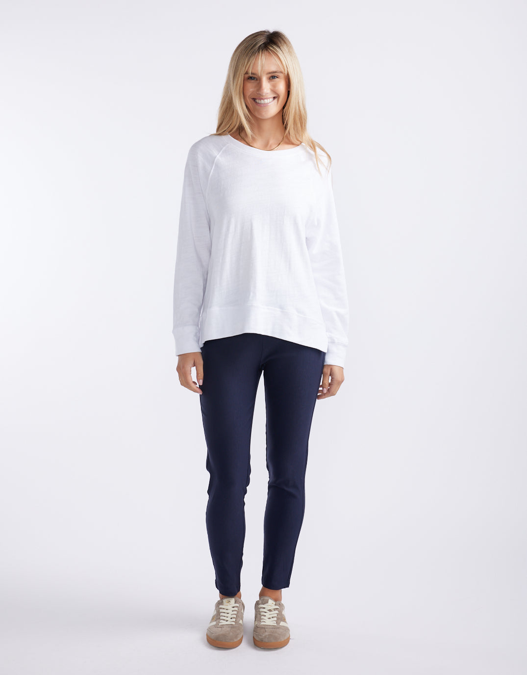 Tirelli The 24/7 Bengaline Crop Pant (Navy)