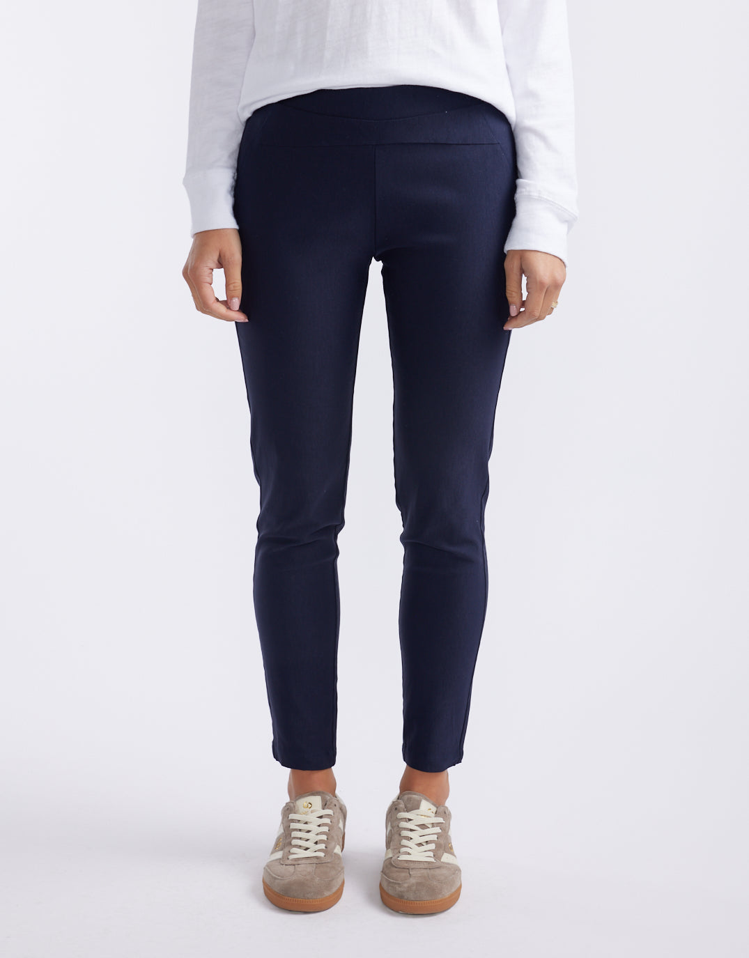 Tirelli The 24/7 Bengaline Crop Pant (Navy)