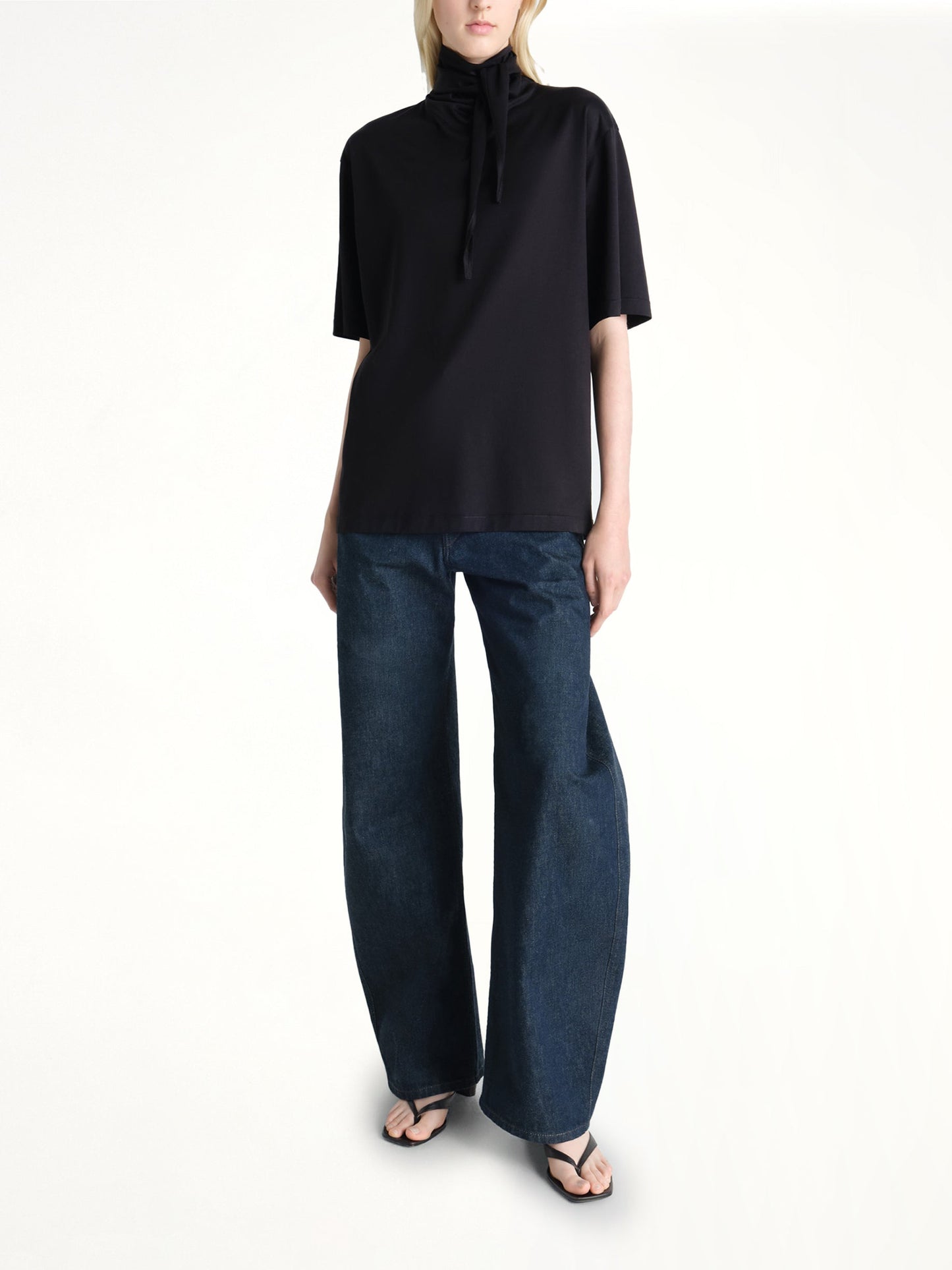LEMAIRE T-Shirt With Foulard (Black)