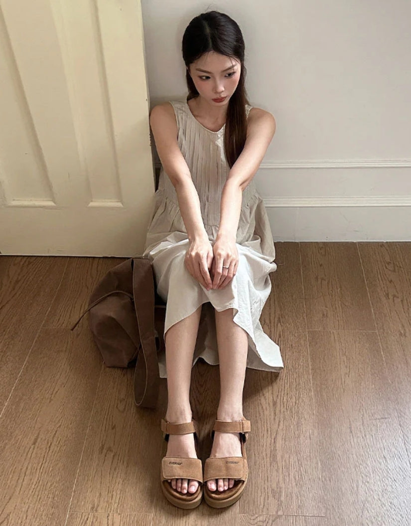 EVERAU® Carla Sandals (Chestnut)