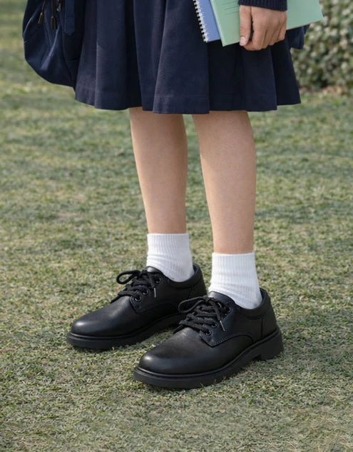 EVERAU® Senior Lace Up School Shoes II (Black)