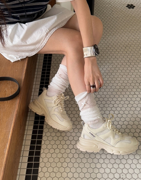 EVERAU® Camille Sneakers (White)