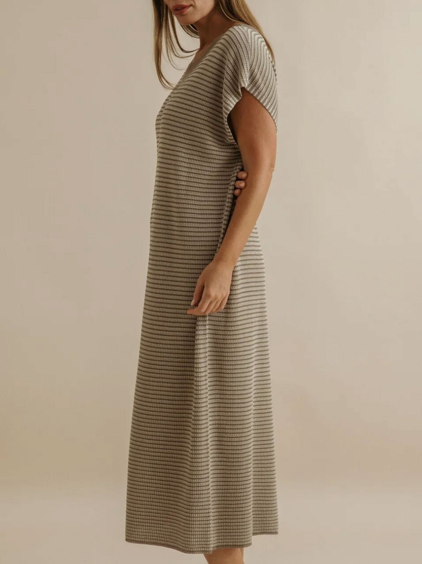 TALAMAYA LATTICE KNITTED DRESS (Khaki Gold)