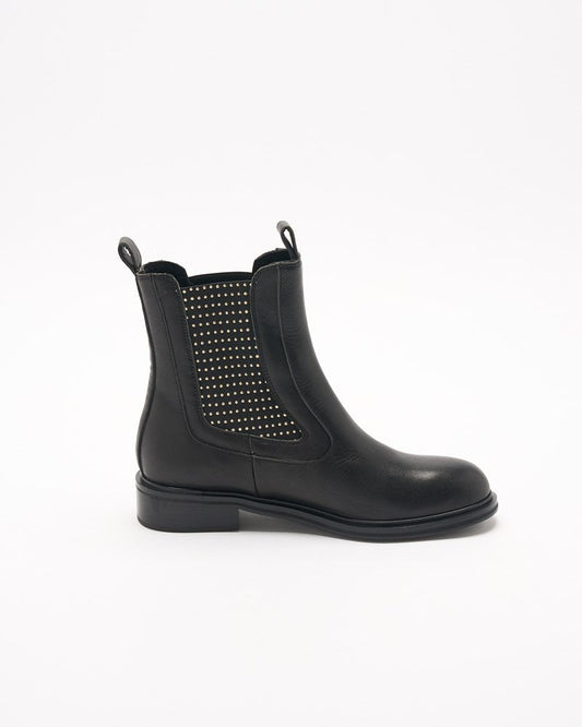 Image of Boots. Productname: Walnut Melbourne Talia Leather Boot in Black colour by brand - Walnut Melbourne