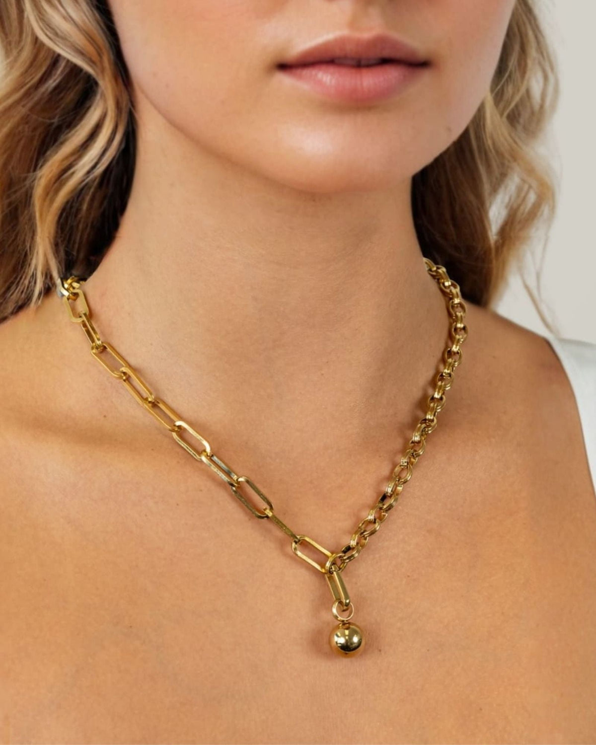 LAVANA Tandem Paperclip Silver Chain Necklace