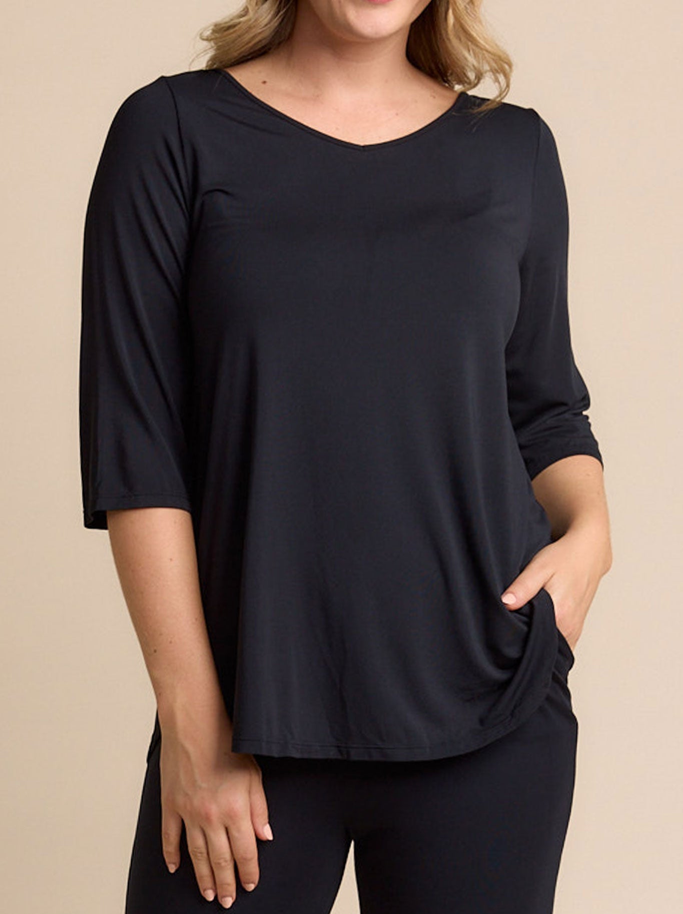 TANI TILLY 3/4 SLEEVE TOP (Peacock)