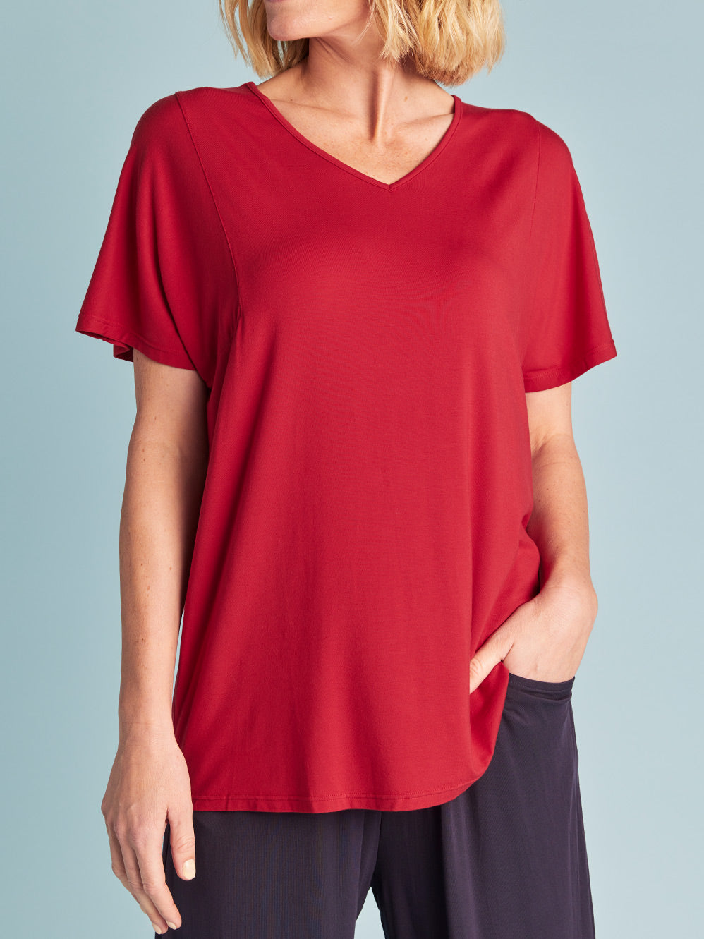 Tani Ivy Swing Tee (Black)