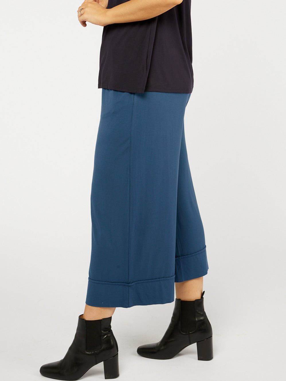 TANI CULOTTE RESORT PANT (Black)