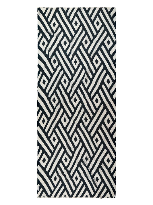 THE SCARF COMPANY VALENCIA SCARF (Geometric)