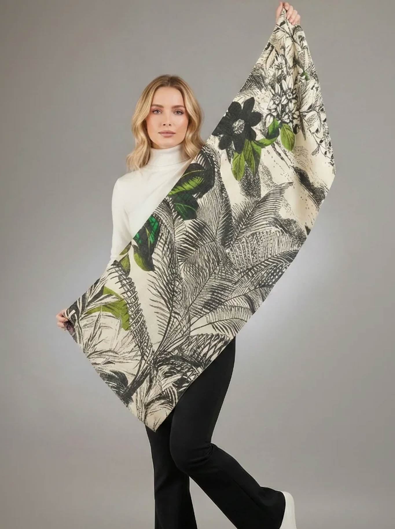 THE SCARF COMPANY DEVON WOOL SCARF (Black White)