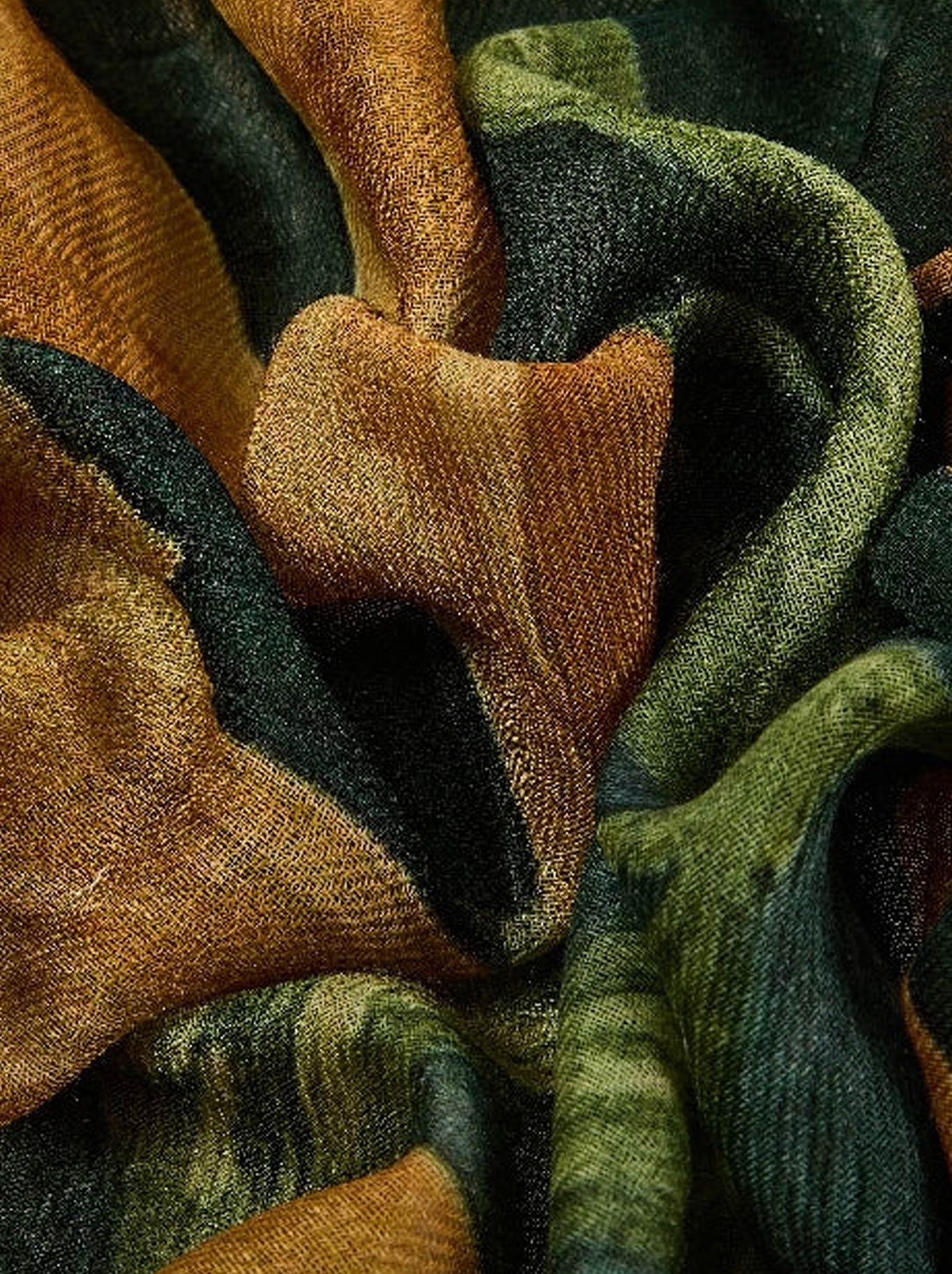 The Scarf Company Dinah Wool Scarf (Floral)