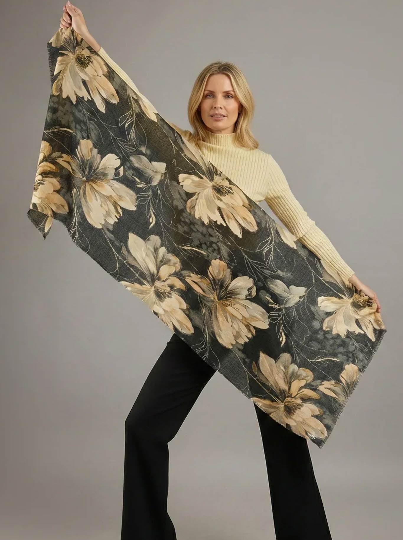 The Scarf Company Shelby Wool Scarf (Floral)