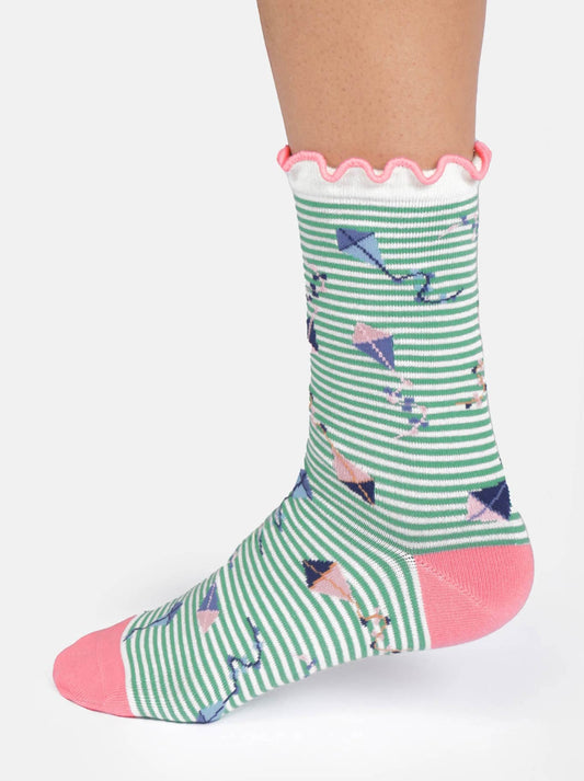 Thought Flying Kites Bamboo Frill Crew Socks (Mint)