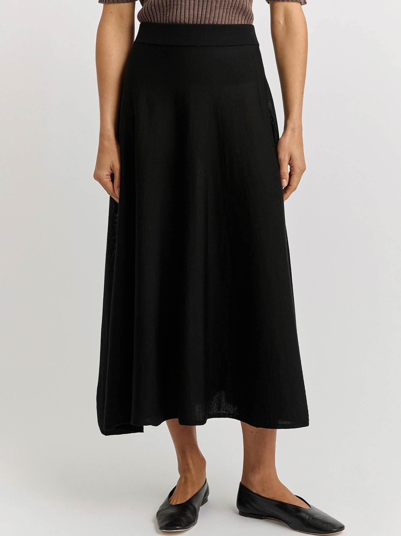 TOORALLIE A-LINE MIDI SKIRT (Black)