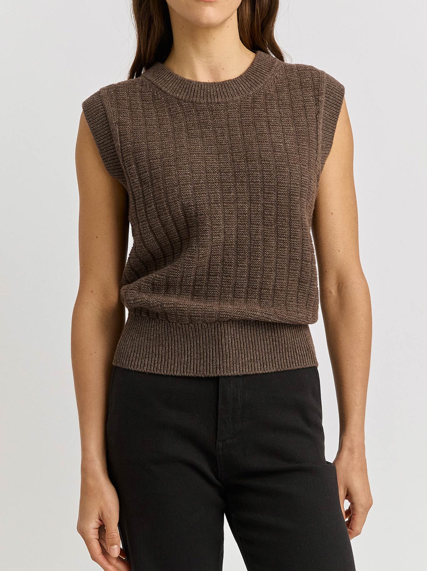 Toorallie Grid Knit Vest (Black)