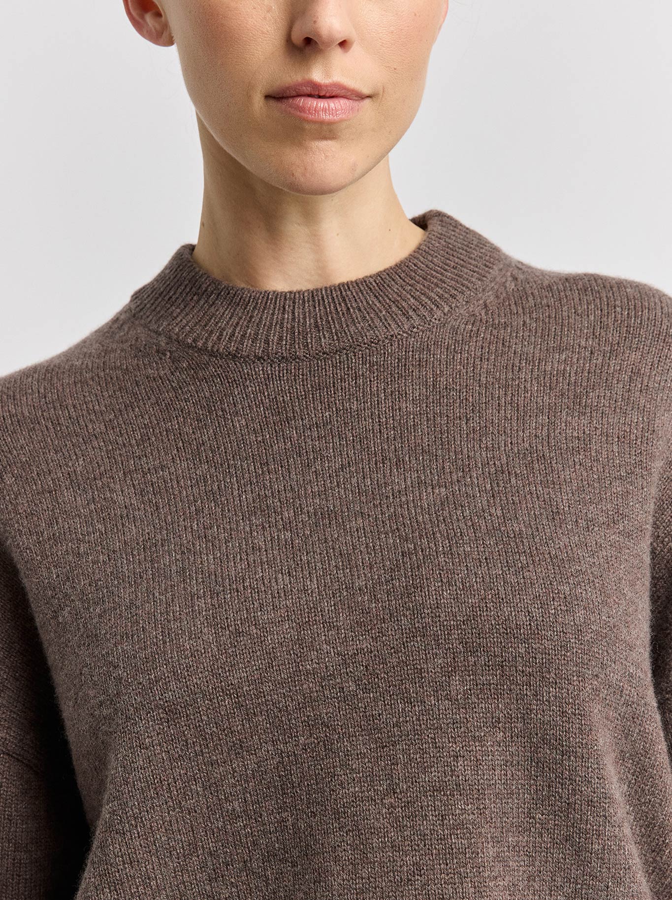 Toorallie Drop Shoulder Crew (Mocha)