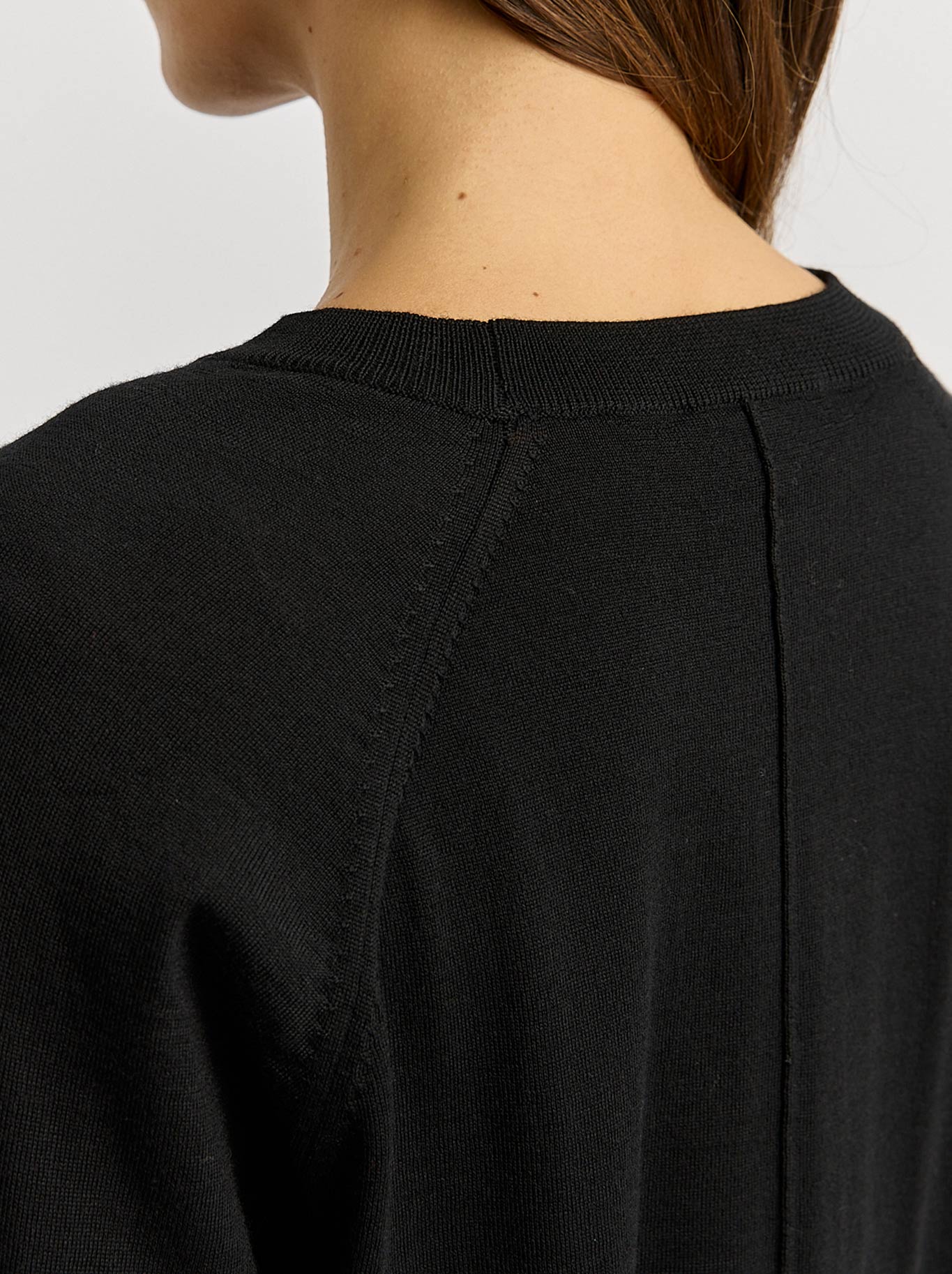 Toorallie Extra Fine Raglan Sleeve Top (Black)