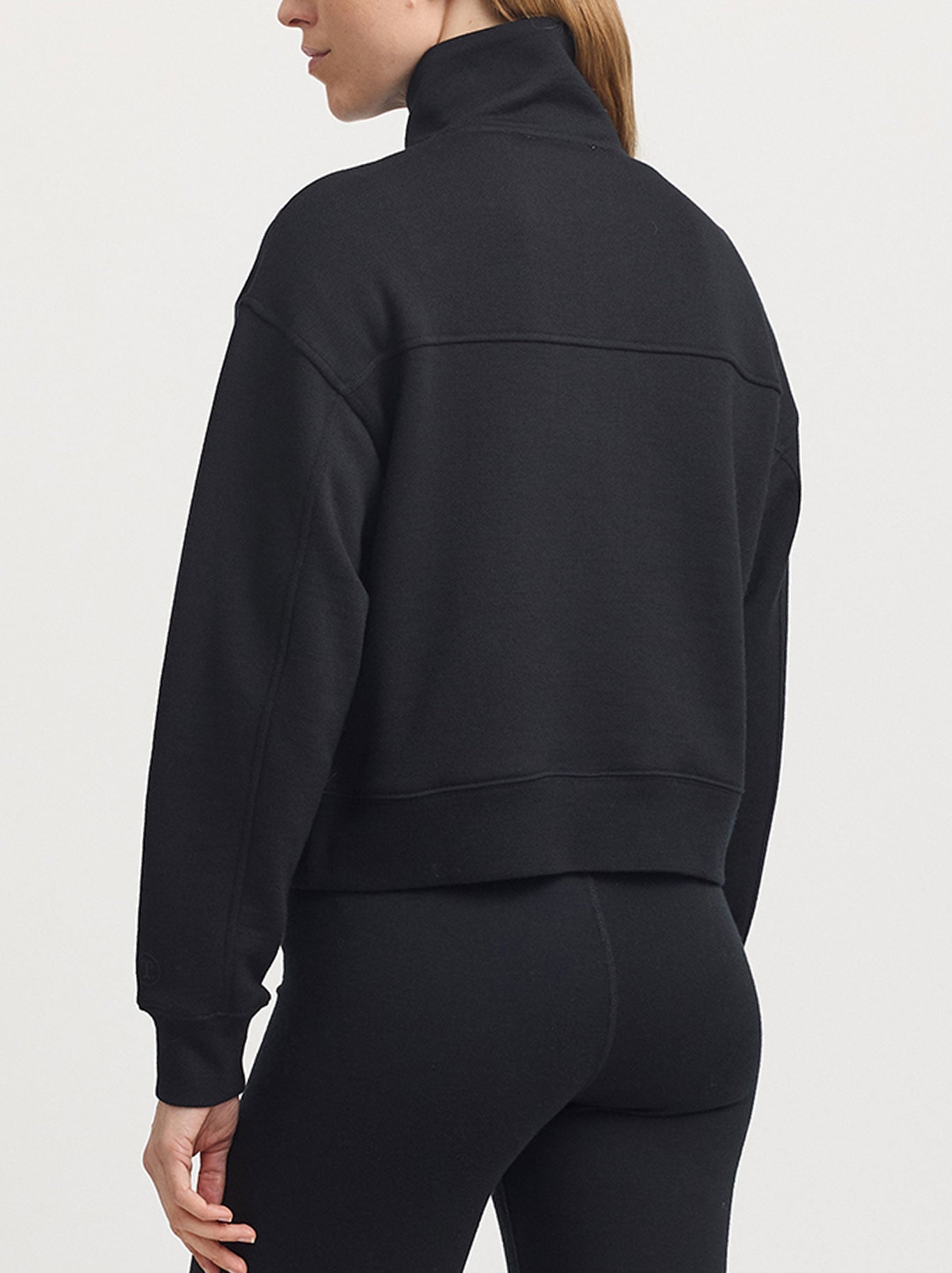 Toorallie Lounge Cropped Half Zip (Black)