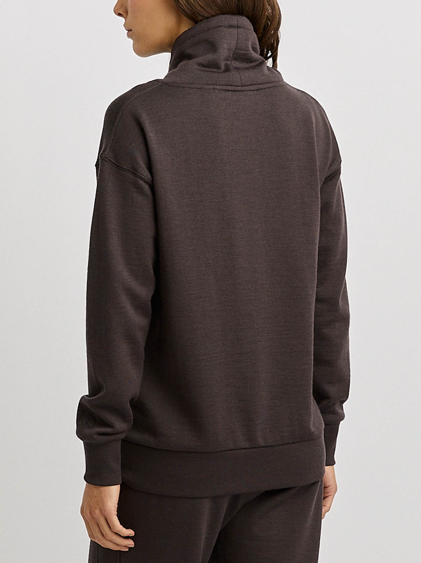 TOORALLIE LOUNGE FUNNEL NECK (Date)