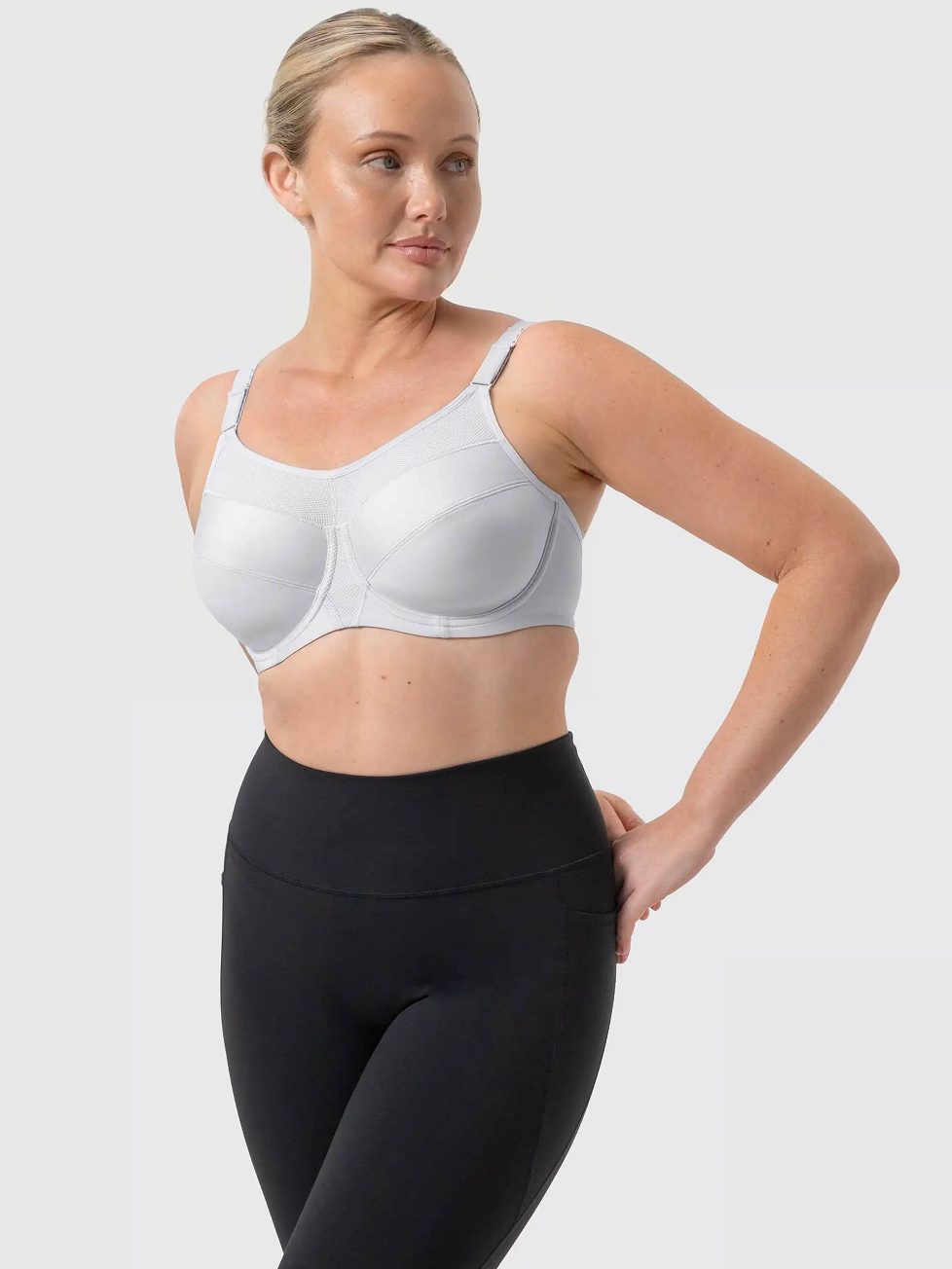 Triumph Triaction Ultra Sports Bra (Pearl Grey)