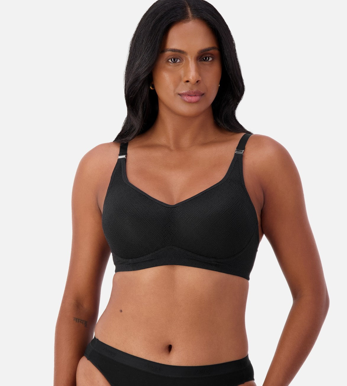 Triumph Amour Maternity Lace Bra (Black)