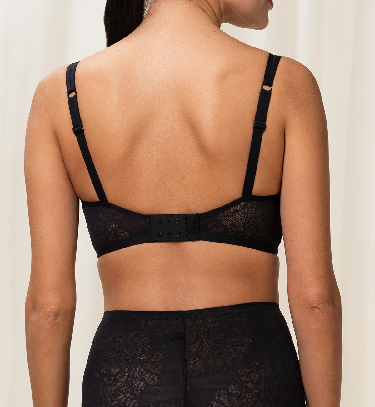 Triumph Fit Smart Bra Top (Black)